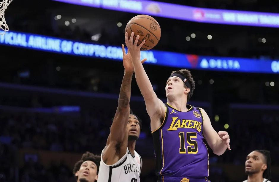 关于篮网轻取湖人，贝弗利绝境逆转的信息