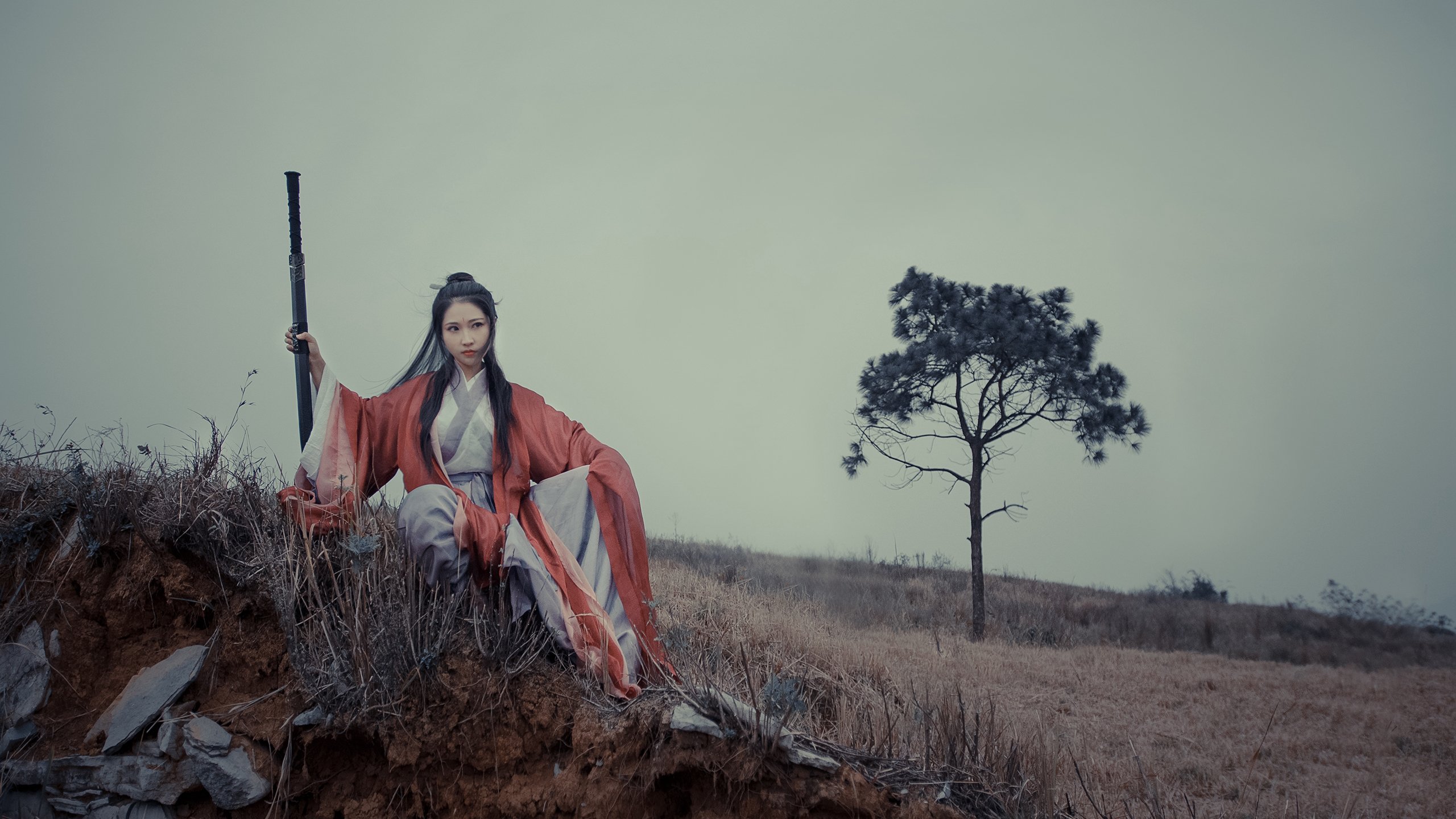 开云官网-沙漠铁蹄与蓝月魔咒，2026世界杯F组美伊对决，福登在钢筋水泥中凿出一线天光